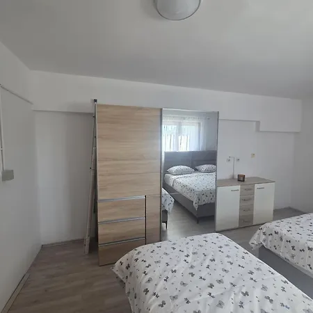 Дом отдыха Tanja By Tourist Adria Group *